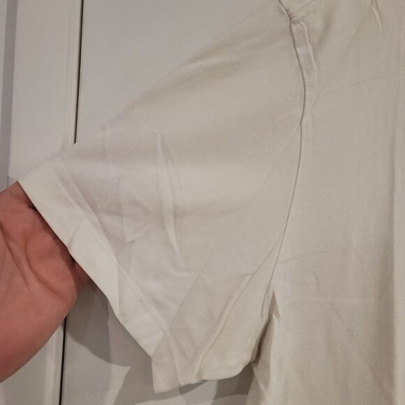 Nike "Shoebox" Graphic T-Shirt - Picture 2 of 6